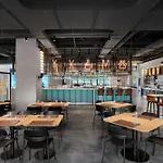 Moxy Shanghai Hongqiao Necc