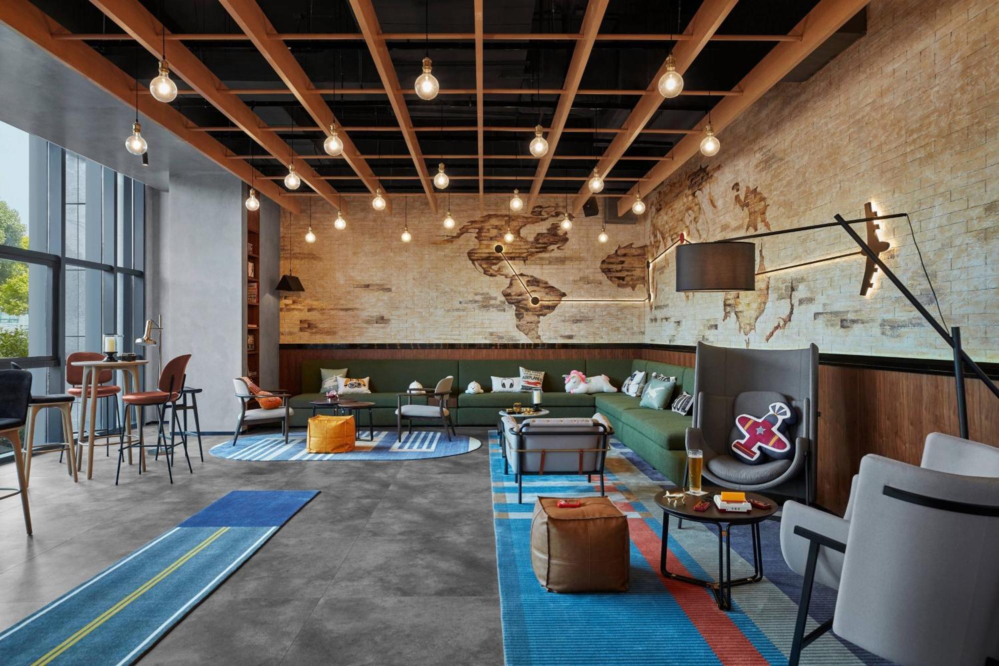 Moxy Hongqiao Necc